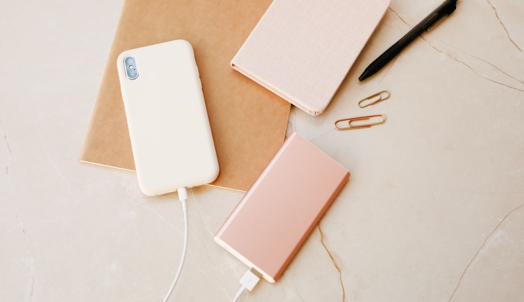 phone accessories as top products to sell on Shopify