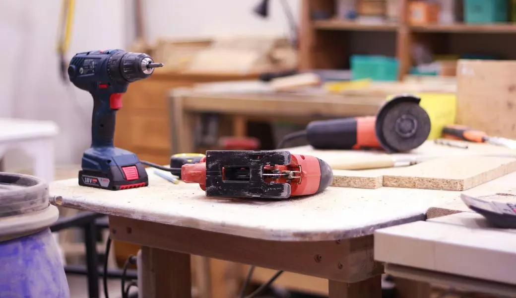 top products to sell on Shopify power tool accessories