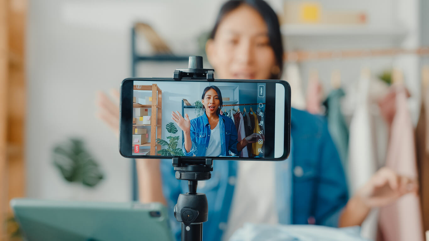 What is influencer marketing