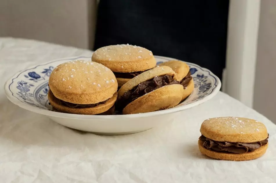 Cookie-business-names-filled-cookies
