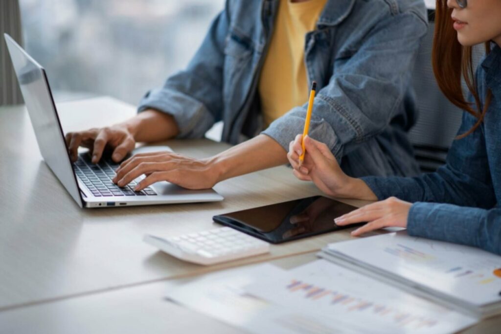 what is a heat map in business