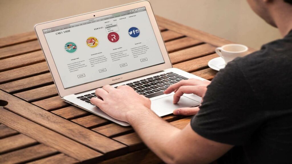 Best real estate website builder - thumbnail