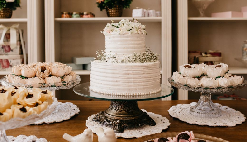unique cake shop name ideas