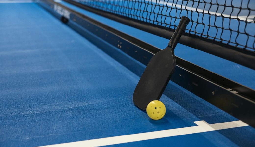 how much does it cost to start a pickleball business