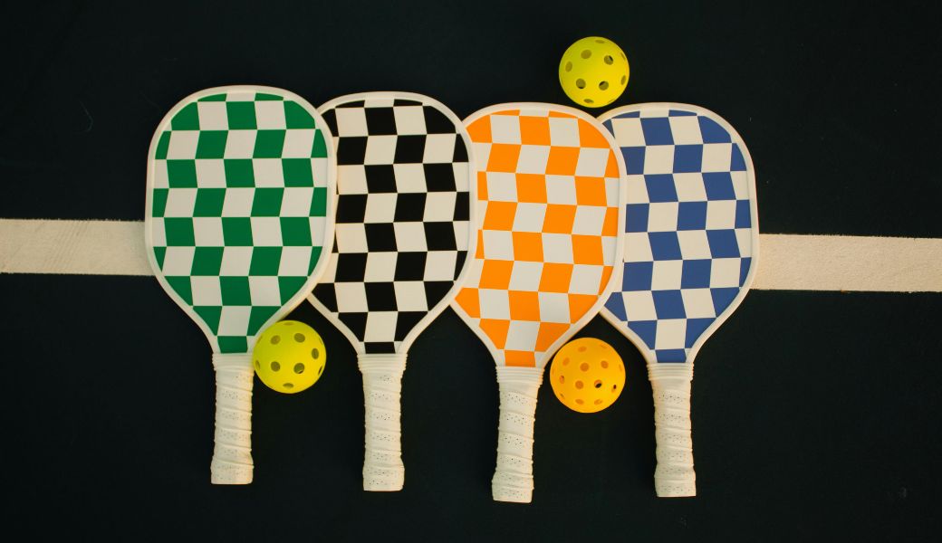how to start a pickleball business